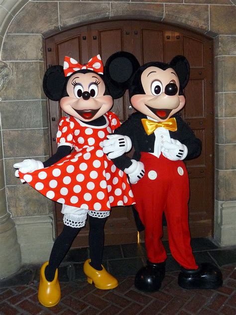 Meeting Mickey And Minnie Mouse Magic Kingdom Walt Disney Flickr