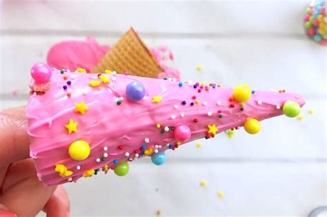 Edible Unicorn Horns Rainbow Candy Coated Kids Party Treat