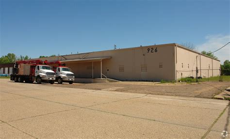 Central mississippi wholesale florist 4310 highway 80 west jackson, ms 39209. 926 Wholesale Row, Jackson, MS 39201 - Industrial for ...