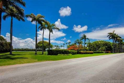Julio Iglesias Four Lots In Indian Creek Village On Sale For 150
