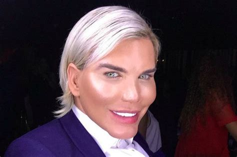 Página oficial do cantor rodrigo alves, diretamente da bahia para o brasil. Rodrigo Alves truffato e derubato a Marbella: si ritrova ...