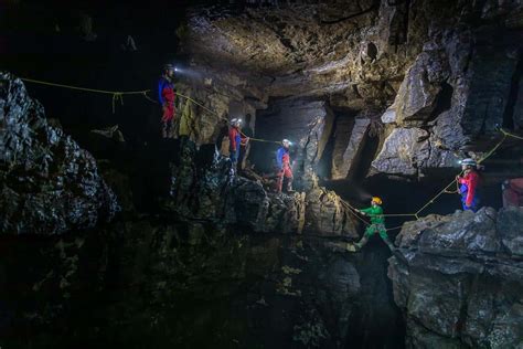 Yorkshire Peak District Caving Skills And Srt Courses