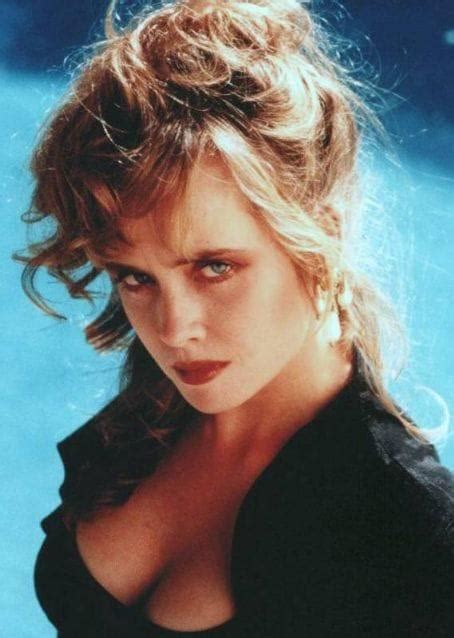 Hottest Lysette Anthony Bikini Pictures Which Are Incredibly Bewitching