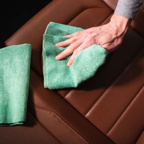 5 Easy Steps To Cleaning Your Leather Car Seats Turtle Wax