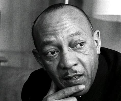 Jesse Owens Biography Childhood Life Achievements And Timeline