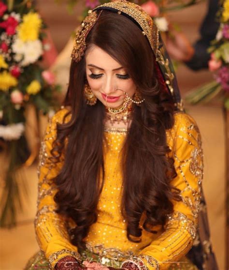 pin by chahenaz on commitment ceremony pakistani bridal hairstyles pakistani bridal makeup