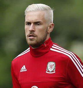 4 773 189 tykkäystä · 15 374 puhuu tästä. Aaron Ramsey - platinum blond Welsh footballer | Boys ...