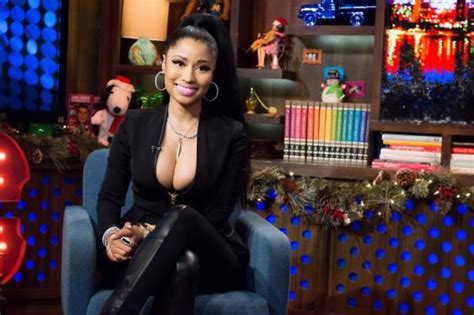 Nicki Minaj Suffers Another Tv Nip Slip On Late Night Show Daily Dish