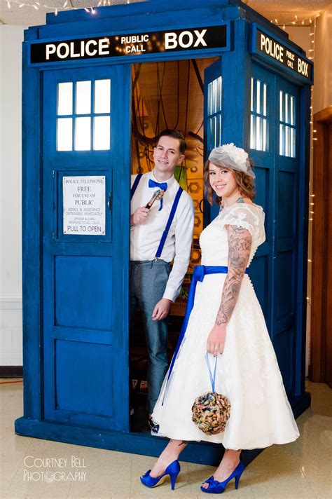 Dr Who Wedding Courtney Bell Alice In Wonderland Games Doctor Who