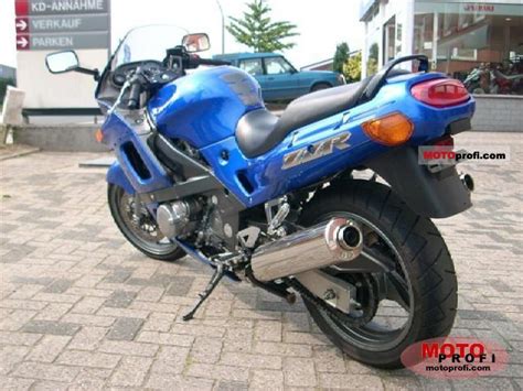 Utilizza cookie per tenere traccia delle preferenze visitatori ed ottimizzare il sito di conseguenza. Kawasaki ZZR 600 2005 Specs and Photos