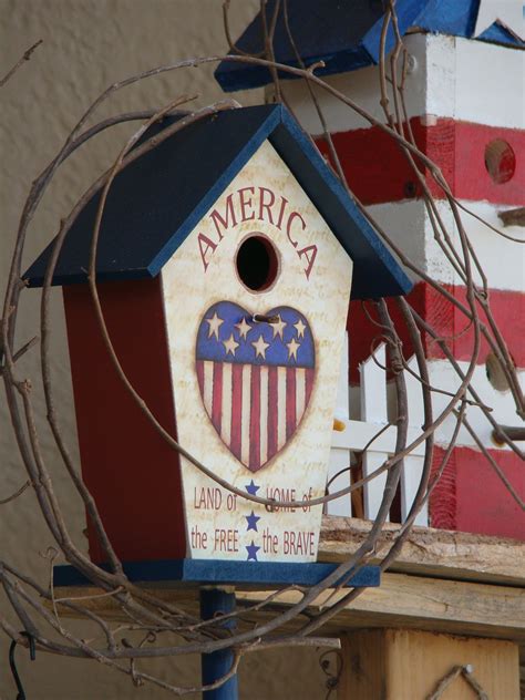 Patriotic Birdhouse Bird Houses Diy Bird Houses Bird House