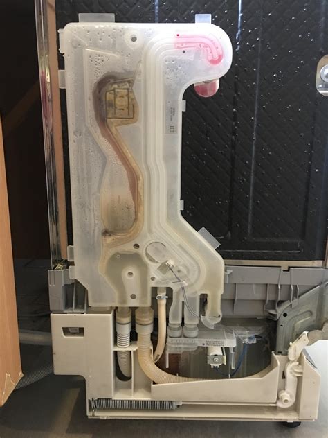 Bosch certainly comes to the party on this feature as they have dishwashers designed to detect leaks and will automatically shut down the water source before any flooding occurs. Bosch dishwasher fault - Off Topic Discussions on theFretBoard