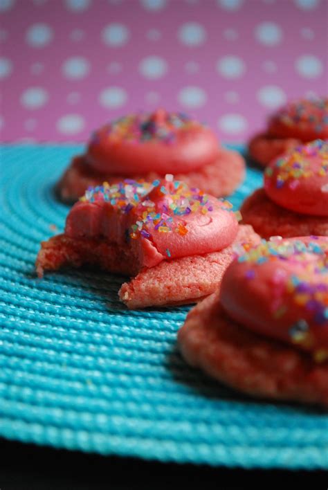 Bubblegum Sugar Cookies Just Desserts Bubble Gum Cookies Sugar Cookies
