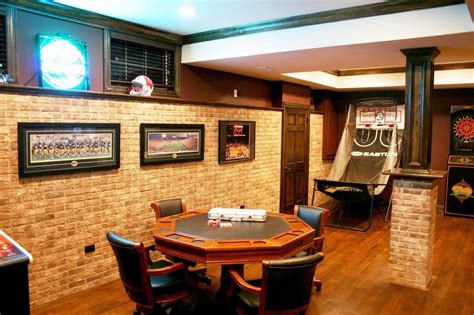 Featuring welcoming living room designs, attractive room dividers, cosy bedroom ideas and compact bathroom designs. basement corner card tables - Google Search | Small ...