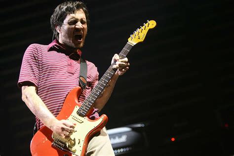 Guitarist John Frusciante Returning To The Red Hot Chili Peppers After