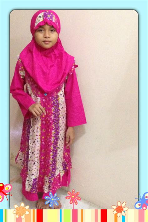 Kumpulan gambar kartun anak tk wallpaper tentang animasi yang diulas di bawah ini merupakan wallpaper yang mengulas mengenai kartun terkeren yang kerap di pakai buat display picture di media sosial. ANIDA Collection: Jubah kanak-kanak perempuan berserta ...