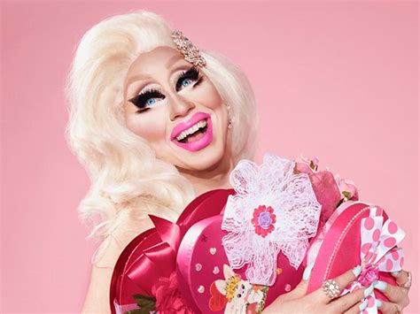 Rupaul S Drag Race Star Trixie Mattel Solves Your Dating Problems