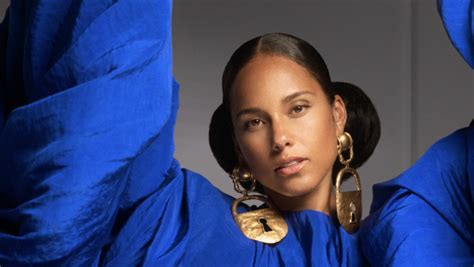 Alicia Keys Announces New Deluxe Album Keys Ii Right Hand Co