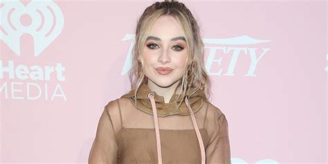 Here's what's going on between her, joshua bassett and sabrina carpenter. Sabrina Carpenter Officially Goes Brunette - See The Pic ...