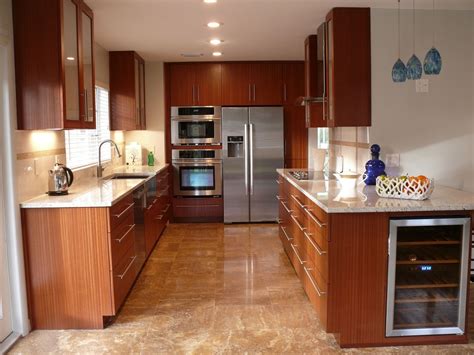 Modern mahogany kitchen cabinets more picture modern. Custom Modern Mahogany Kitchen Cabinets by Natural Mystic ...