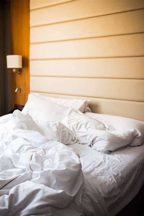 Get A Good Nights Sleep Tips For Relaxing Before A Flight Popsugar