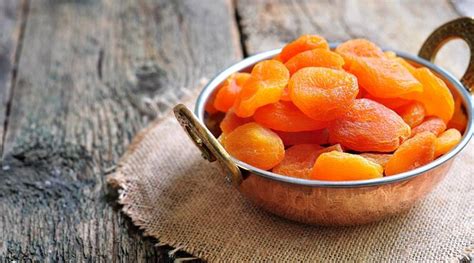 Premium Dried Apricots - Nutsculture