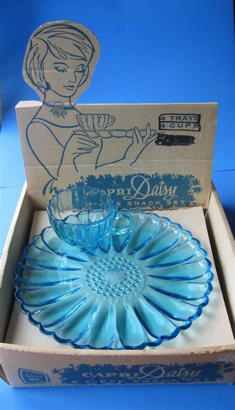 Vintage Hazel Ware Capri Daisy HOSTESS SET SNACK SET Blue Glass Cups