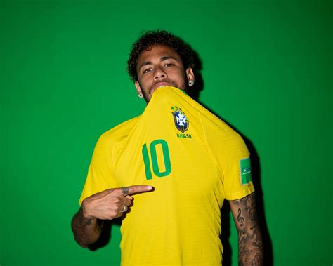 Neymar Jr Brazil Portraits 2018 Wallpaperhd Sports Wallpapers4k