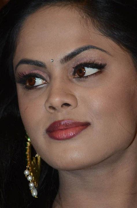 South Indian Actress Model Karthika Nair Face Close Up Stills