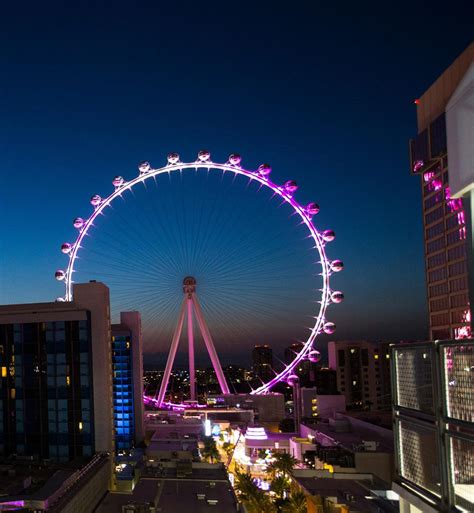 Man Dies After Fall From Observation Wheel Vegas Police