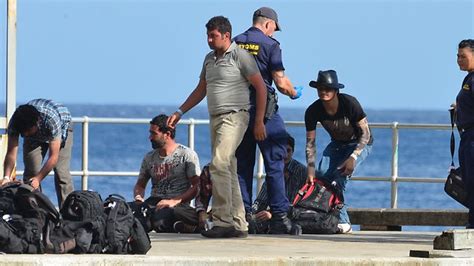 Asylum Seeker Boat Arrival Near Christmas Island The Biggest This Year