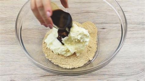 Maybe you would like to learn more about one of these? Tartufini al tiramisù con cuore di Nutella | Ricetta ...
