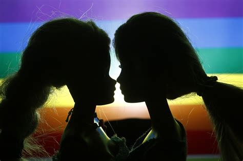 Con 31 votos a favor, cinco en contra y tres abstenciones, el matrimonio igualitario fue aprobado por el congreso de puebla. Matrimonio igualitario, en Puebla, no es legal en todos ...