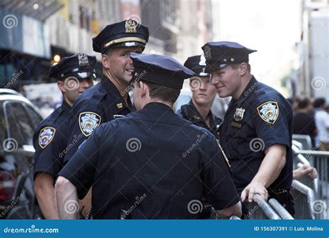 New York Police Officers Talking Outdoors Editorial Photo Image Of