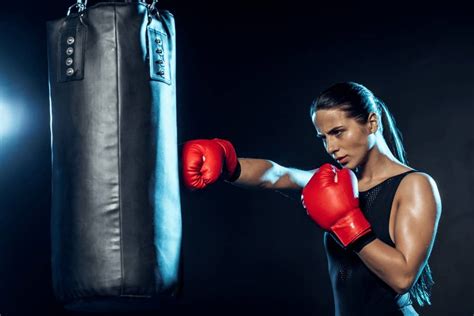 ≫ 7 Indispensables Ejercicios Con Saco De Boxeo Para Mujer