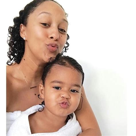 Tia mowry and tamera mowry can tell you all about it. Actress Tamera Mowry With Her Daughter (With images ...