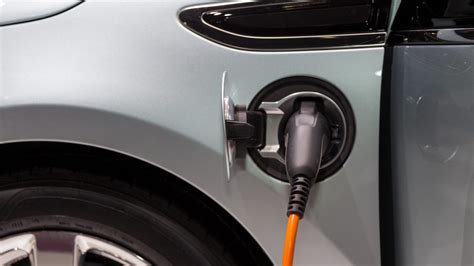 Electric Vehicle Tax Credits What To Know In 2023 Bankrate