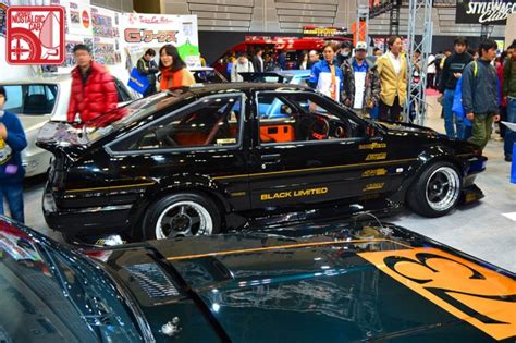 A total of 400 black limited ae86 were made in 1986 and all of them are sprinter truenos. EVENTS: 2012 Tokyo Auto Salon | Japanese Nostalgic Car