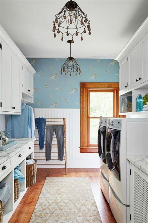 A small laundry room size 5'x5' having space for keeping one washing machine and one dryer. 30 Small Laundry Room Ideas - Small Laundry Room Storage Tips