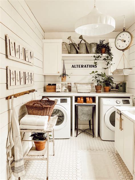 Farmhouse Laundry Room Design Ideas That Serve Function And Form