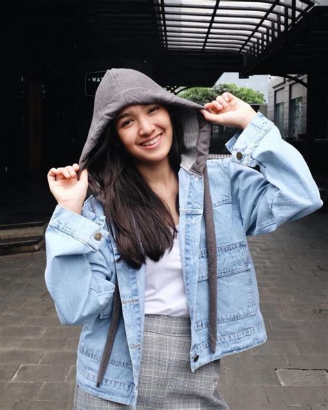 Sebaliknya, infeksi sebelumnya dengan varian alpha, atau b117, yang pertama kali terdeteksi di inggris, memberikan perlindungan silang yang masuk akal. Cantik Luar Biasa, 5 Artis Ini Punya Darah Keturunan Aceh ...