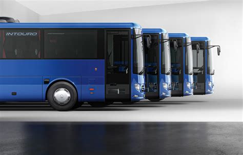 ÖBB Postbus setzt auf den Mercedes Benz Intouro Busnetz