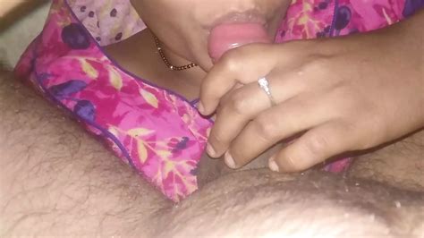 femme mariée ko nind se uthaya aur land chuswaya ma femme indienne excitée une tatie au foyer