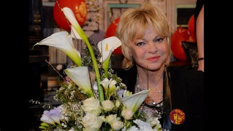 Gór nagy lászló és csuka karolina gyermekeként született. 30 éves a Gór Nagy Mária Színitanoda - YouTube