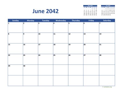 June 2042 Calendar Classic