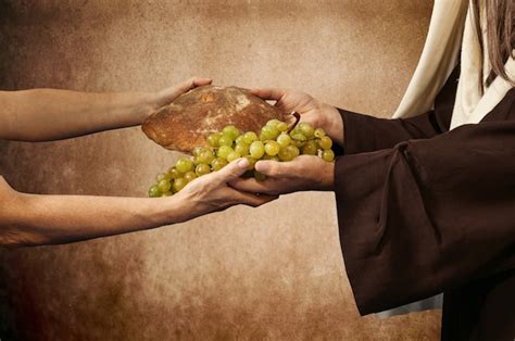 Premium Photo Jesus Gives Bread And Grapes