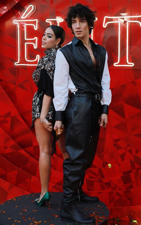 Danna paola y jorge lópez astorga de elite la serie de netflix están causando revuelo en las redes sociales tras el estreno de la segunda temporada. Elite: Are Valerio and Lu really related? How are they ...