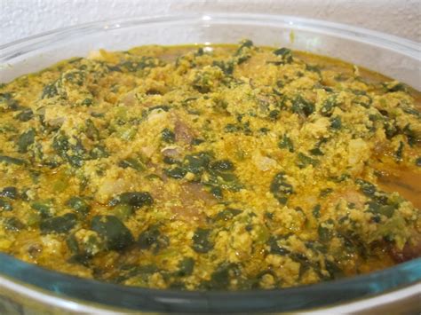 Before you say i write this about all my recipes, i just want to confirm once again that this is true. Myne Whitman Writes: How I make Egusi Soup with Spinach