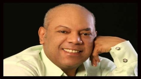 A barranquilla querida yo le traigo este mambo. Joe Arroyo-En Barranquilla Me Quedo - YouTube