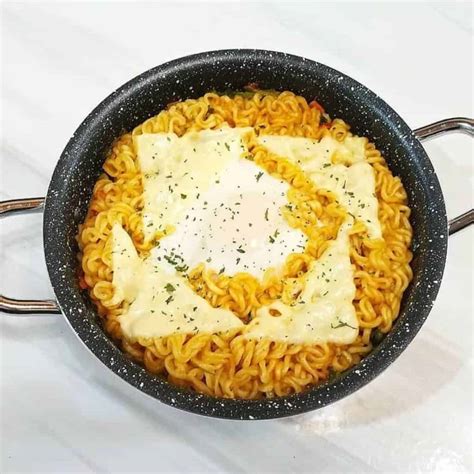 Spicy Cheese Ramen Recipe A Satisfying Korean Comfort Food